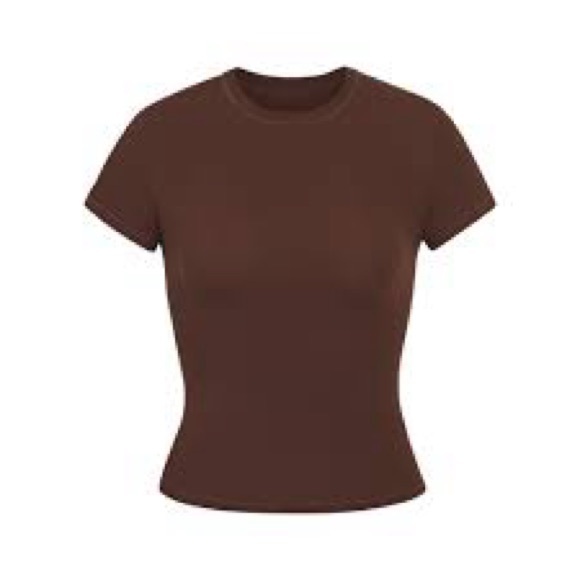 SKIMS Chocolate Brown Short Sleeve Tee - Picture 1 of 3